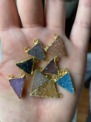 Triangle druzy pendants gold plated (lot 1)