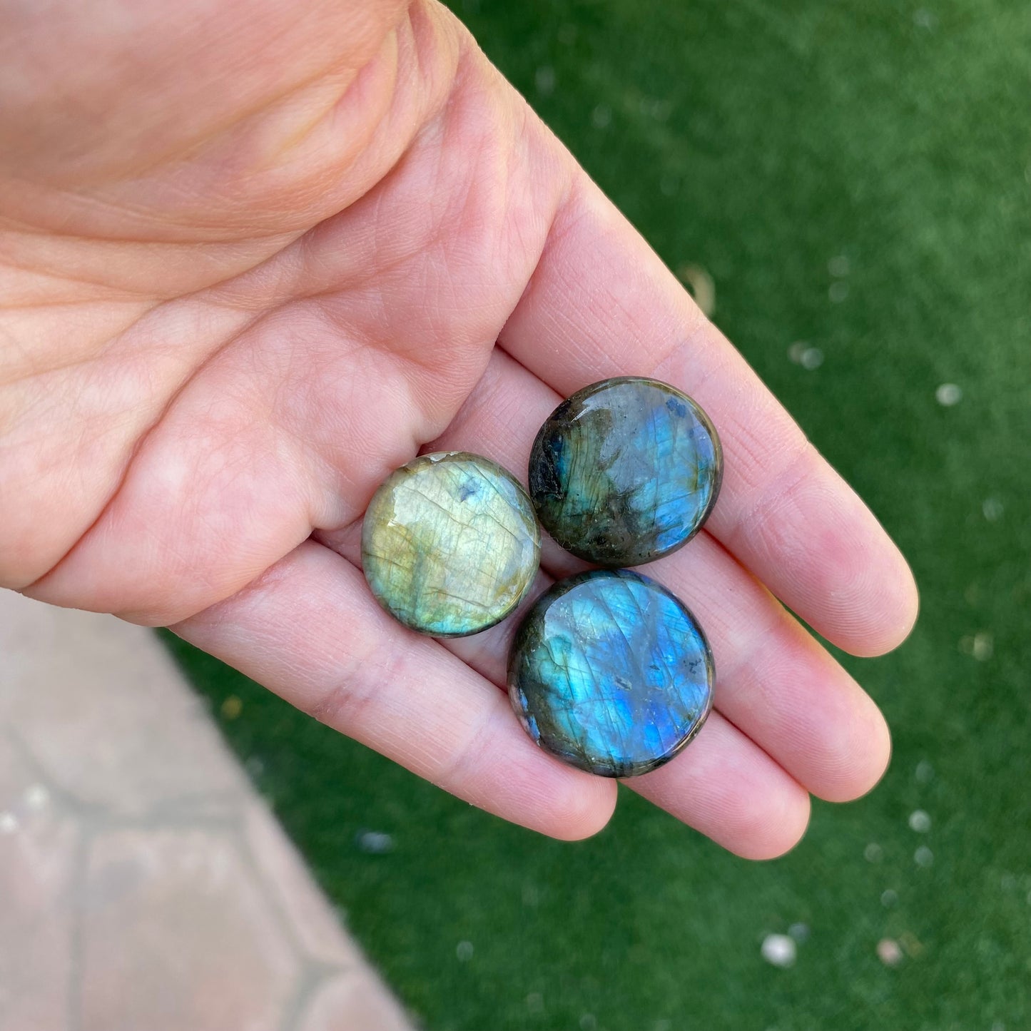Labradorite round cabochons